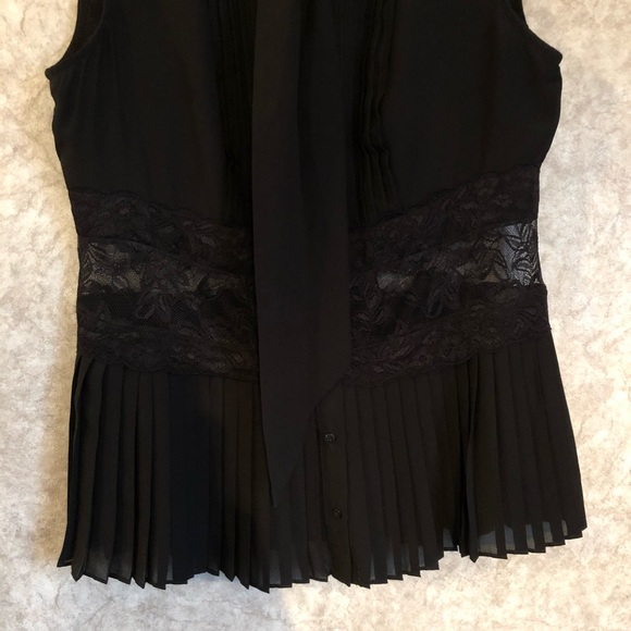 Guess Button Down Top Medium - Picture 3 of 8